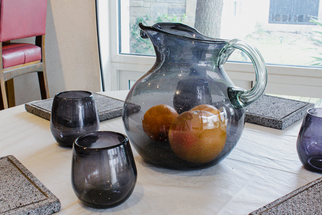 Juego de jarra de 4L (135.2oz) y vasos de 14oz (414ml) de vidrio soplado color humo