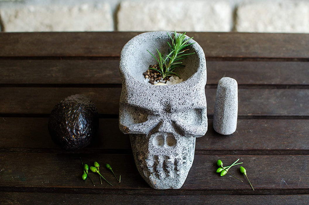 Molcajete Cuaomi de 10cm/4in - Molcajete Moderno de piedra volcánica en forma de cráneo calavera,